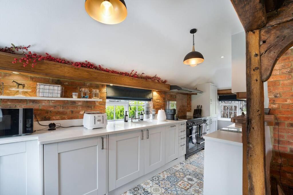 Local Walks Pub Gardens Pet Friendly Landscaped Gardens And Free Private Parking Villa Doddington  Kültér fotó